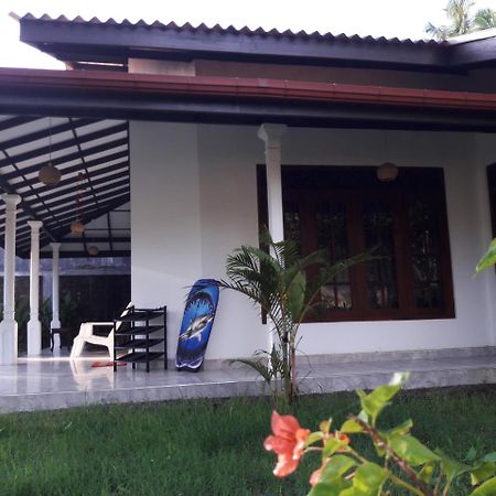 Mango Villa Hikkaduwa Exterior photo