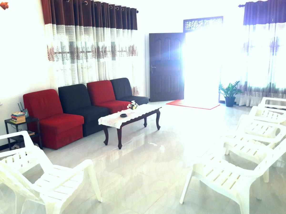 Mango Villa Hikkaduwa Exterior photo