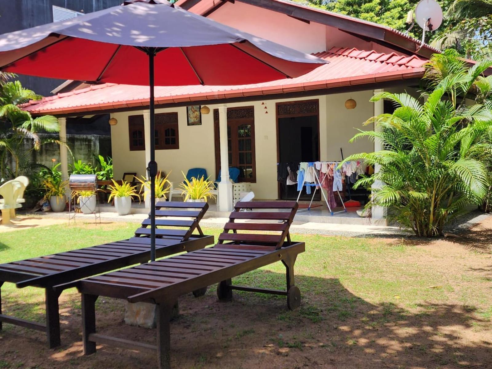 Mango Villa Hikkaduwa Exterior photo