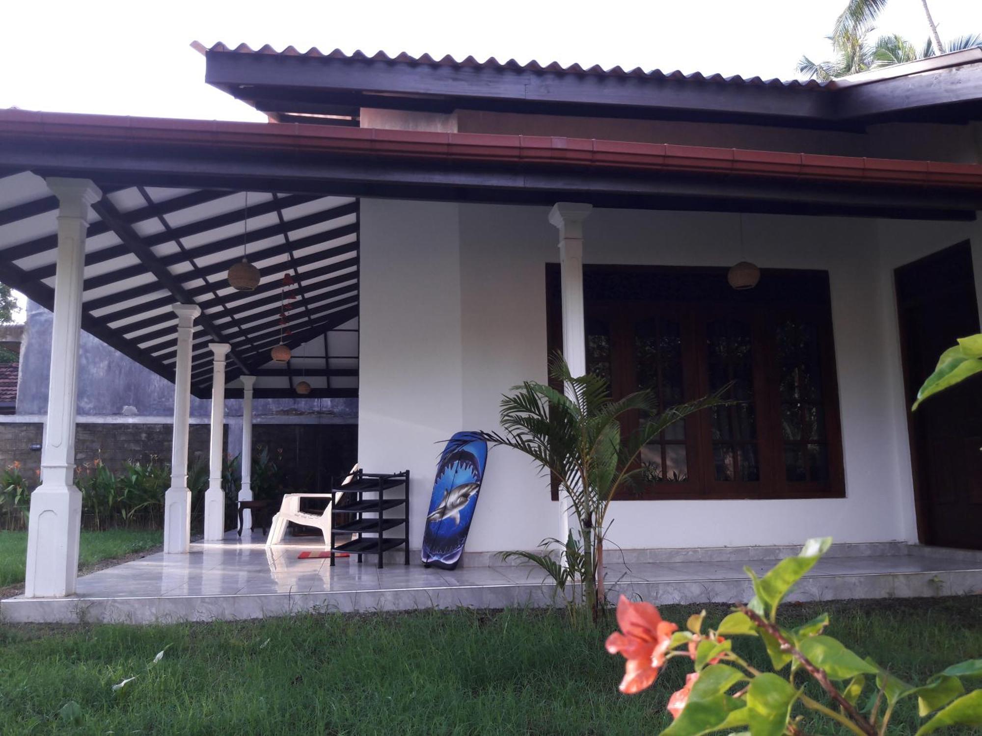 Mango Villa Hikkaduwa Exterior photo