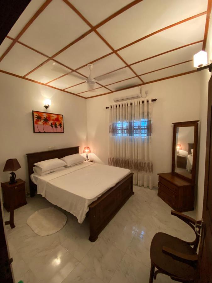 Mango Villa Hikkaduwa Exterior photo